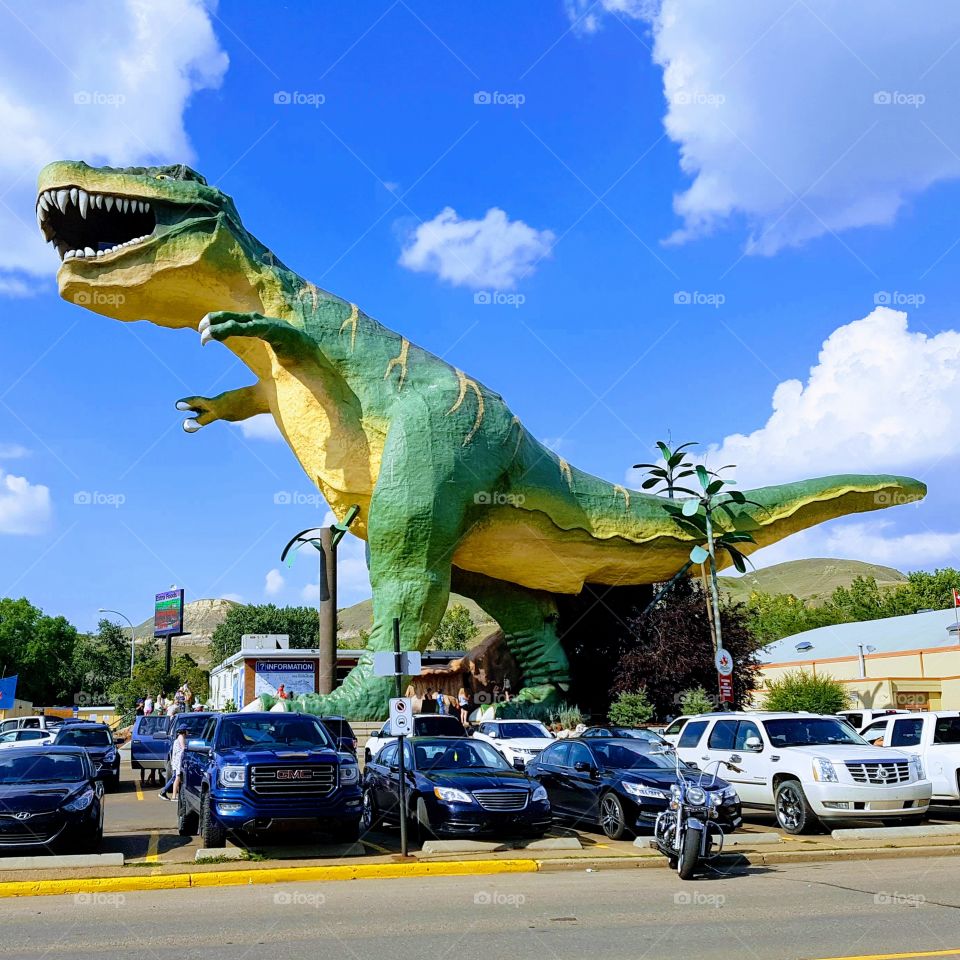 "World's Largest Dinosaur"