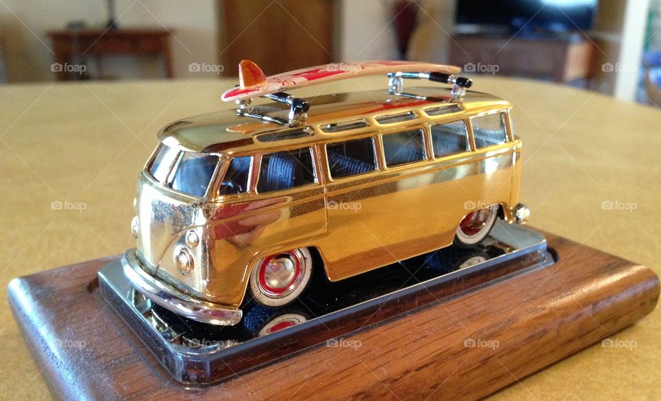 14kt gold plated VW Microbus