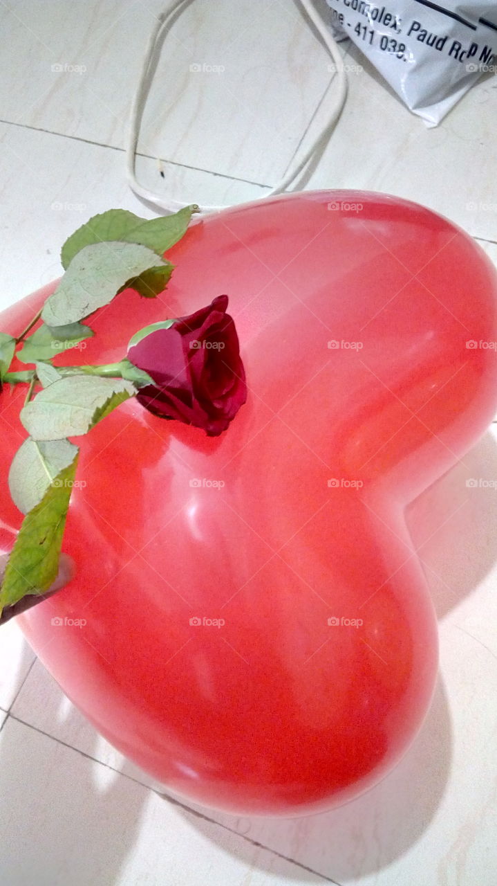 heart with Red rose
