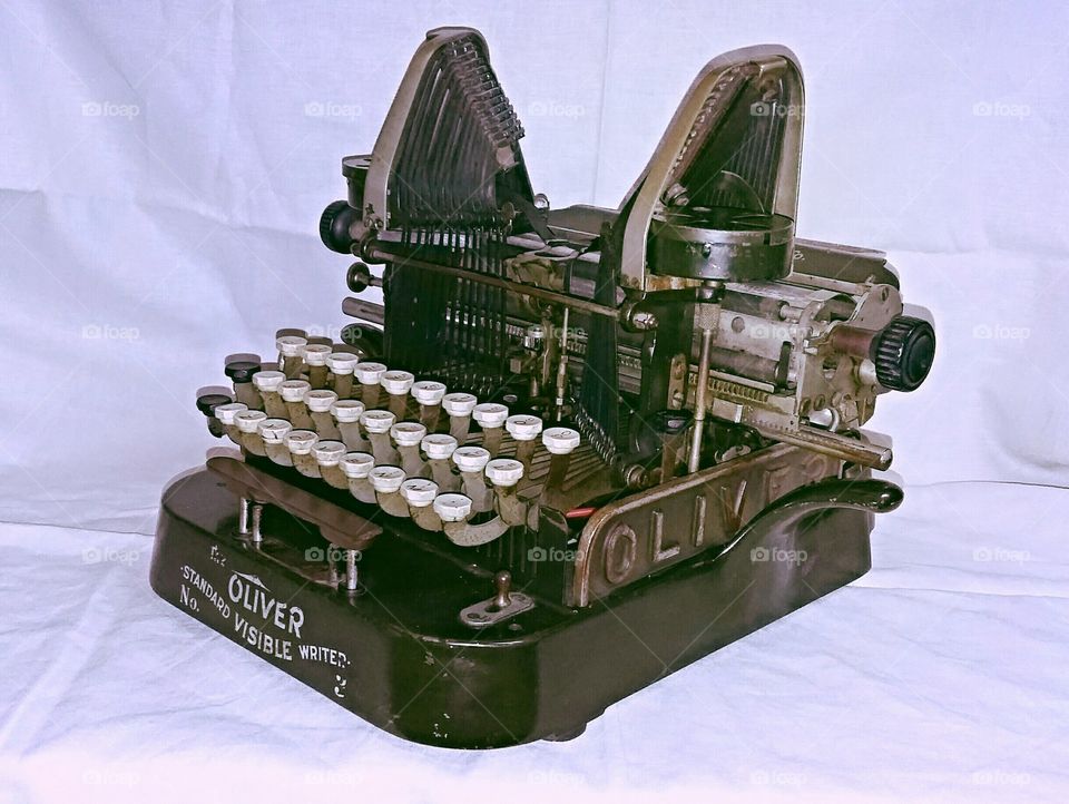Oliver Standard No 3 Typewriter