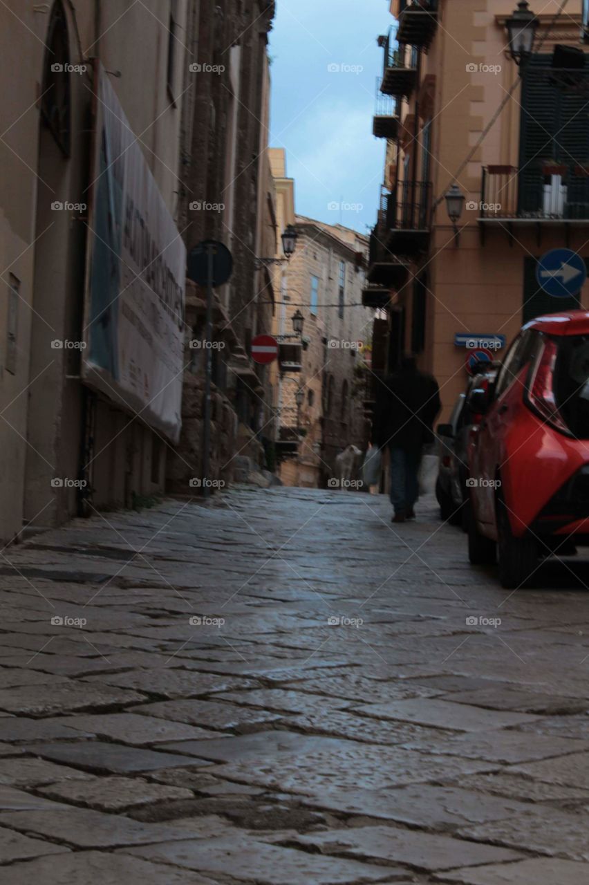 Via montevergini a Palermo