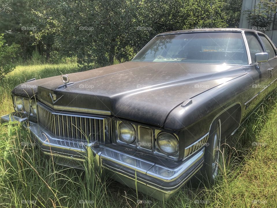 Abandoned 1972 Cadillac Fleetwood Brougham 