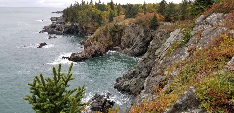 hiking Maine's Bold Coast in the fall