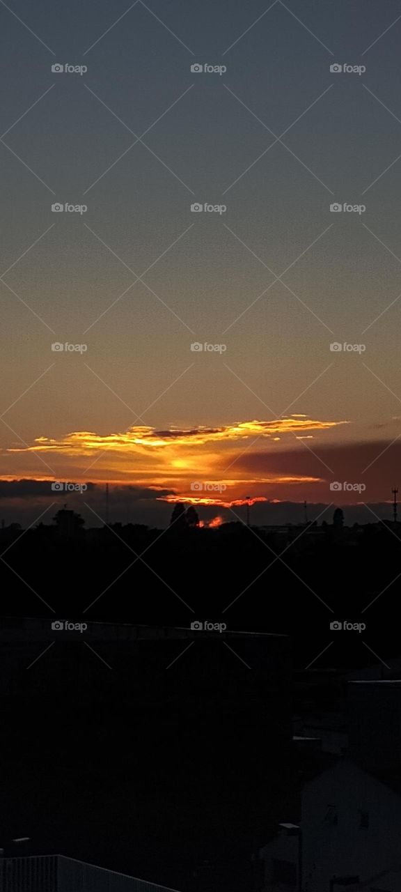 AMANHECER ALARANJADO