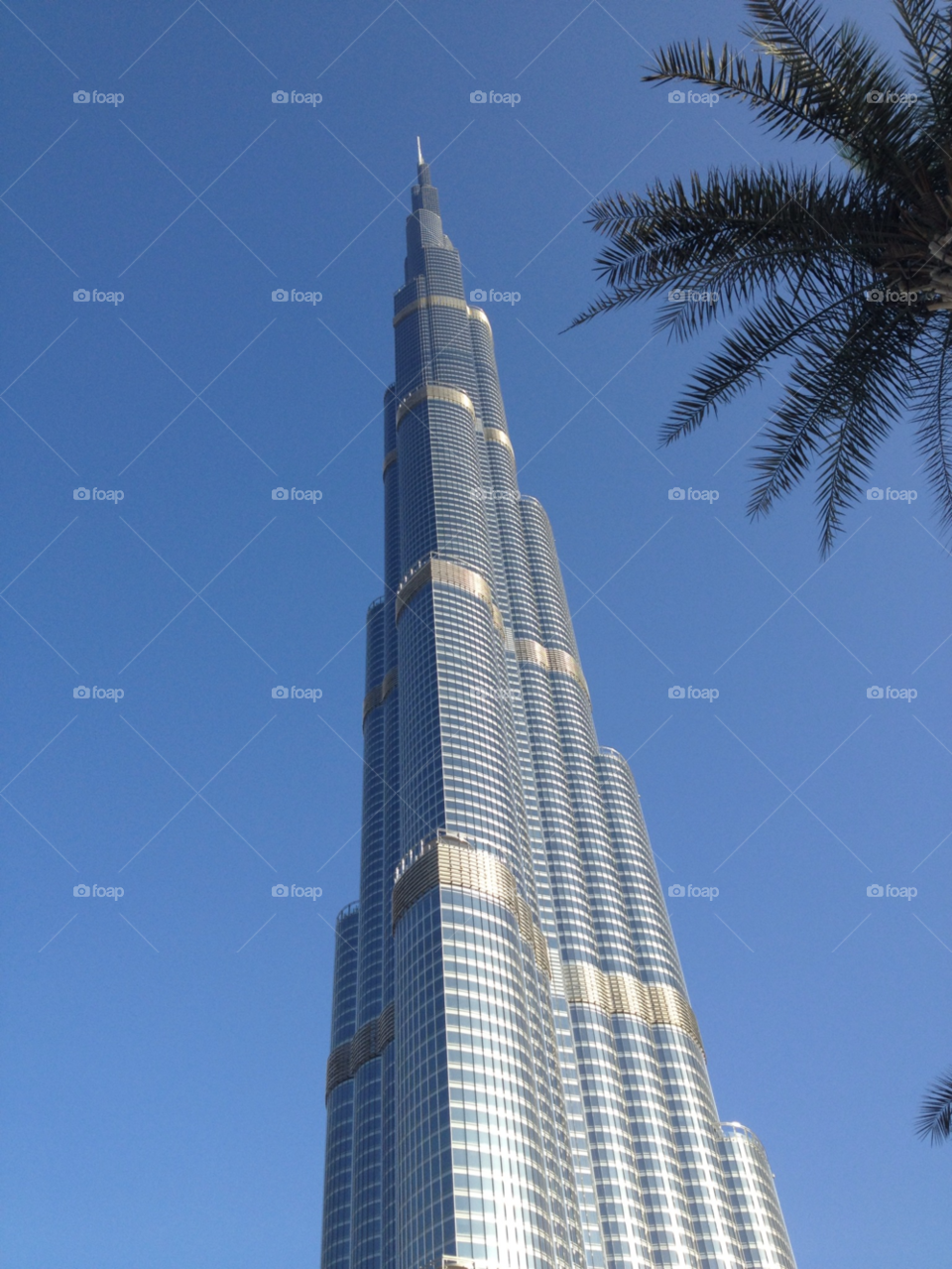 blue sky dubai burj khalifa tallest building by dubaibob