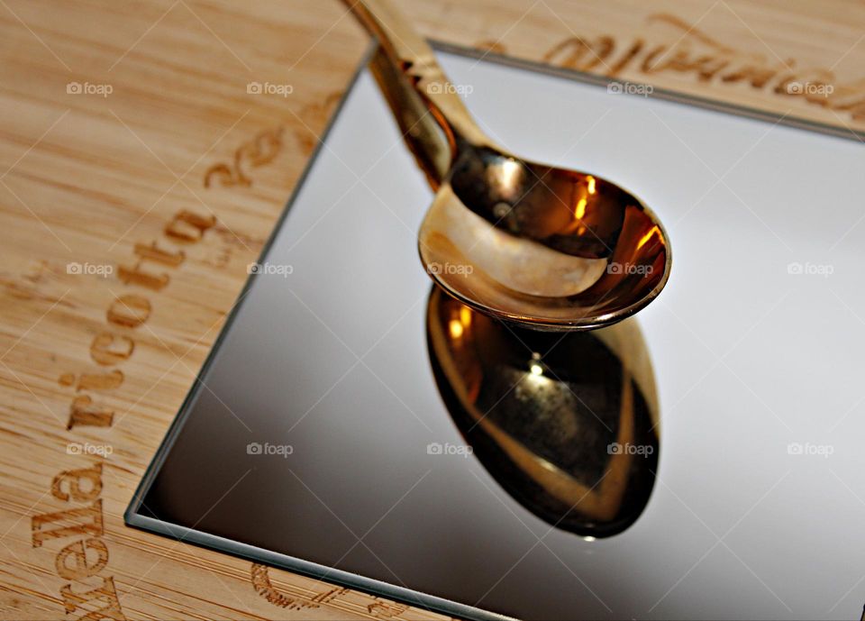 reflections of a metal spoon