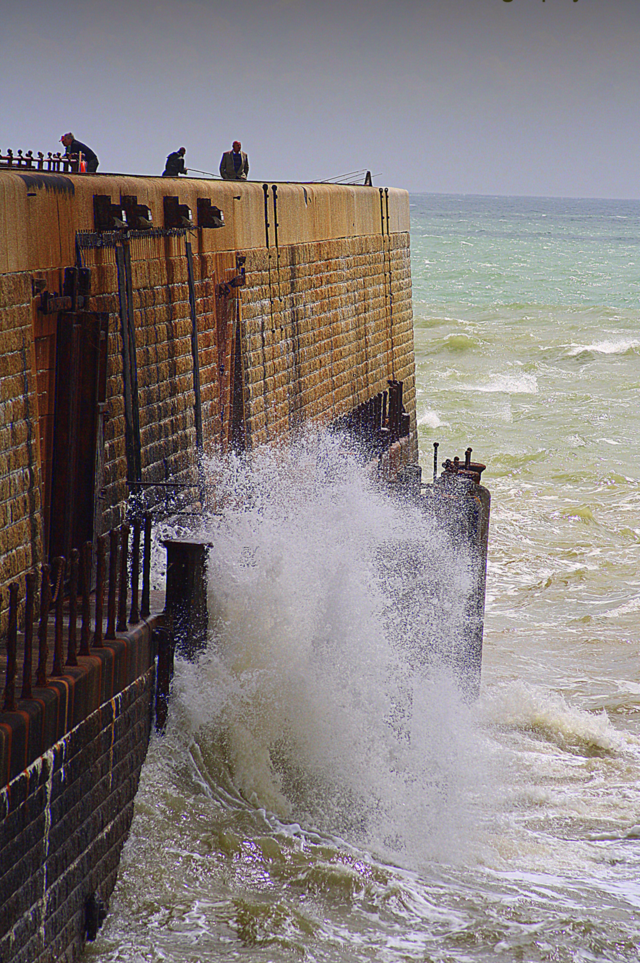 sea storm waves wind by leonbritton123