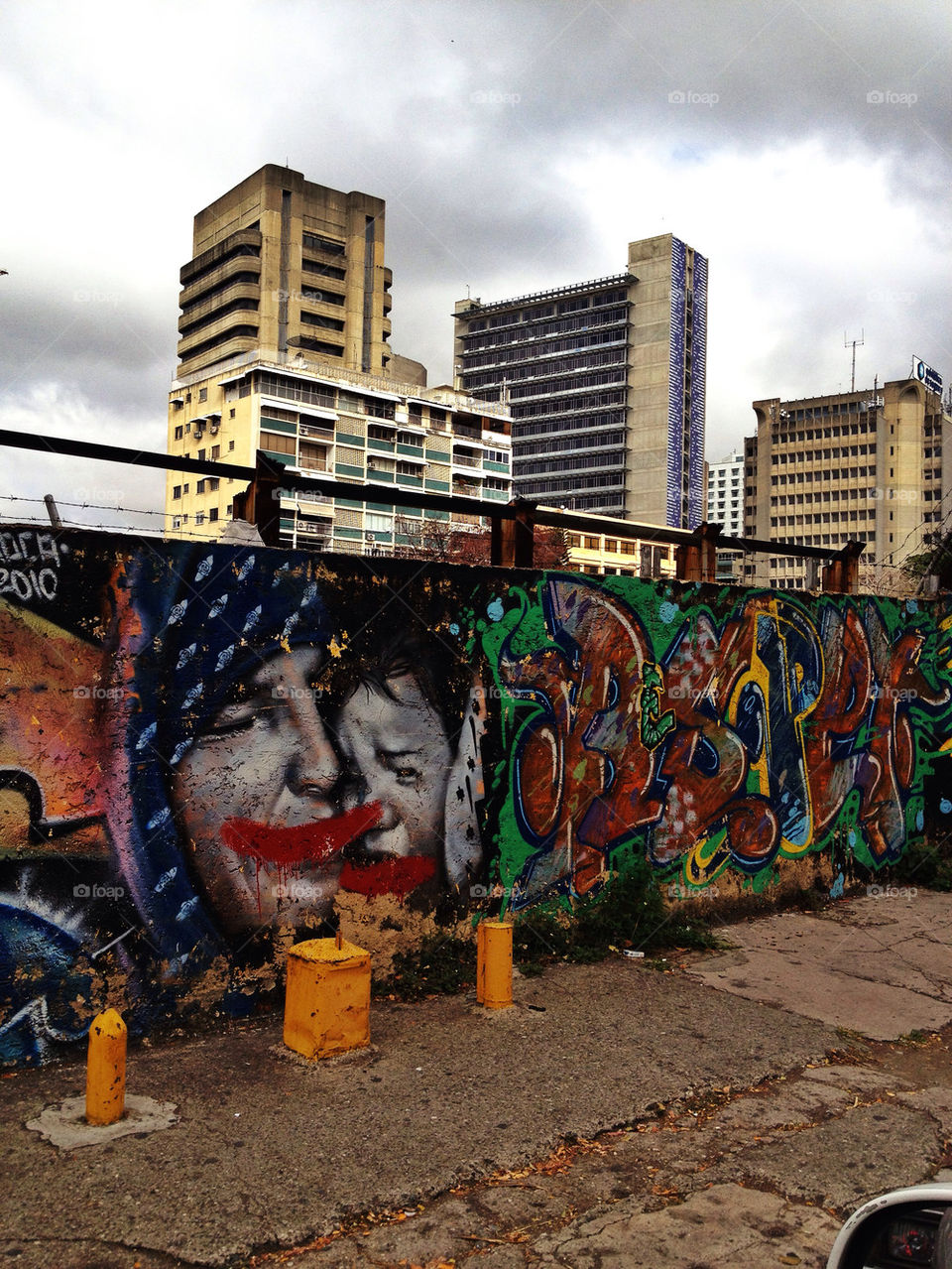 Graffiti wall in Caracas