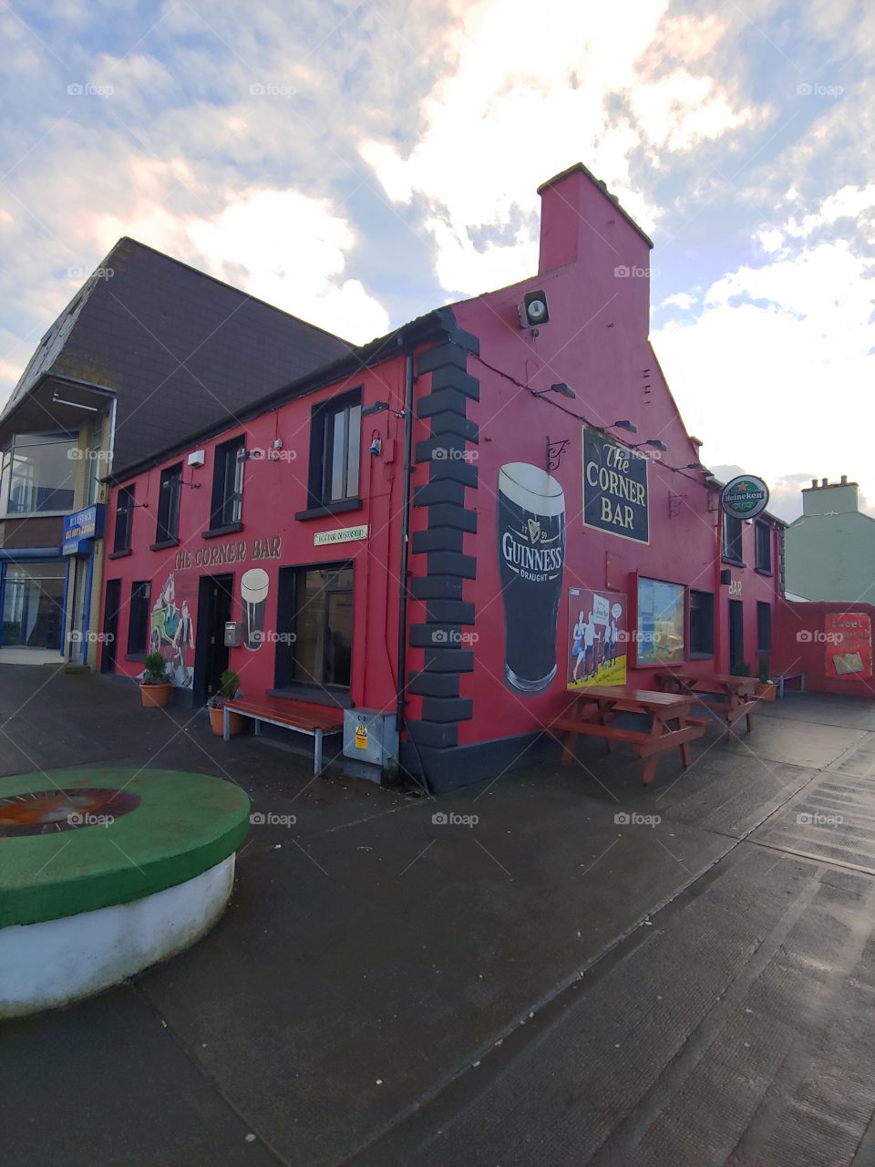 Old Irish Pub, Ireland