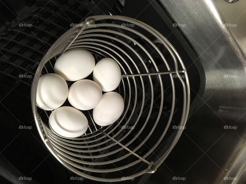 Cooling the eggs