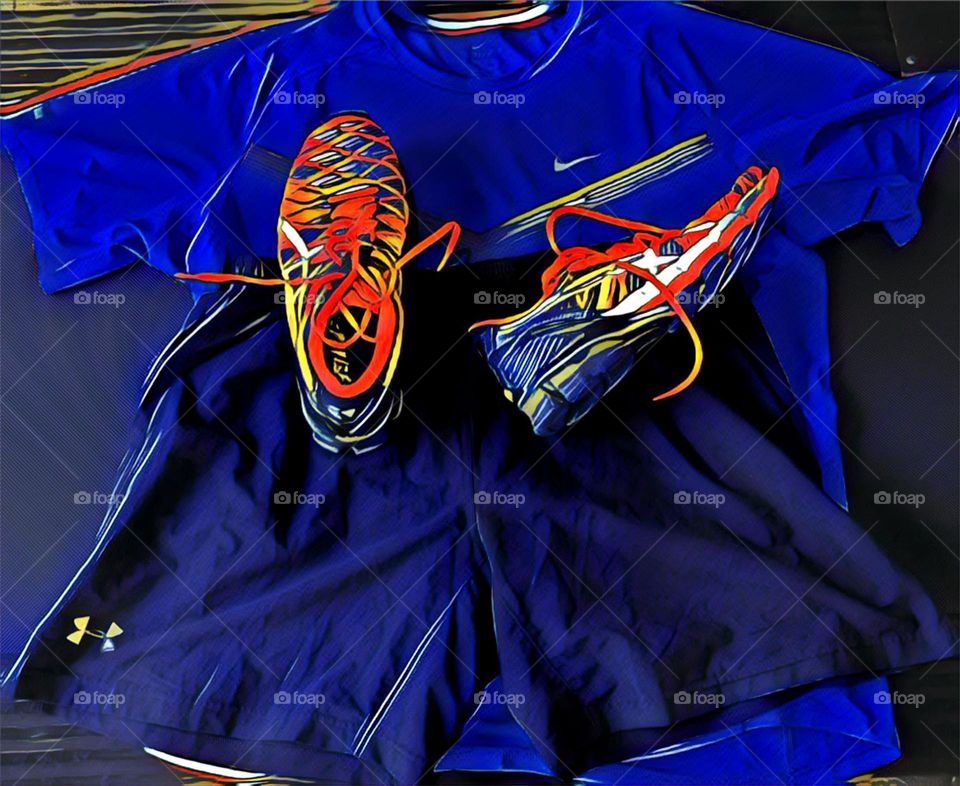 🏃‍♂️ 🇺🇸 Good Morning!  Everything ready to sweat the shirt. Let's go for a good morning jog?  Running is good for your health! / 🇧🇷 Bom dia! Tudo pronto para suar a camisa. Vamos para um bom cooper matinal? Correr faz bem para a saúde! 