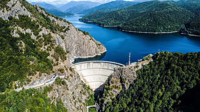 Vidraru barage