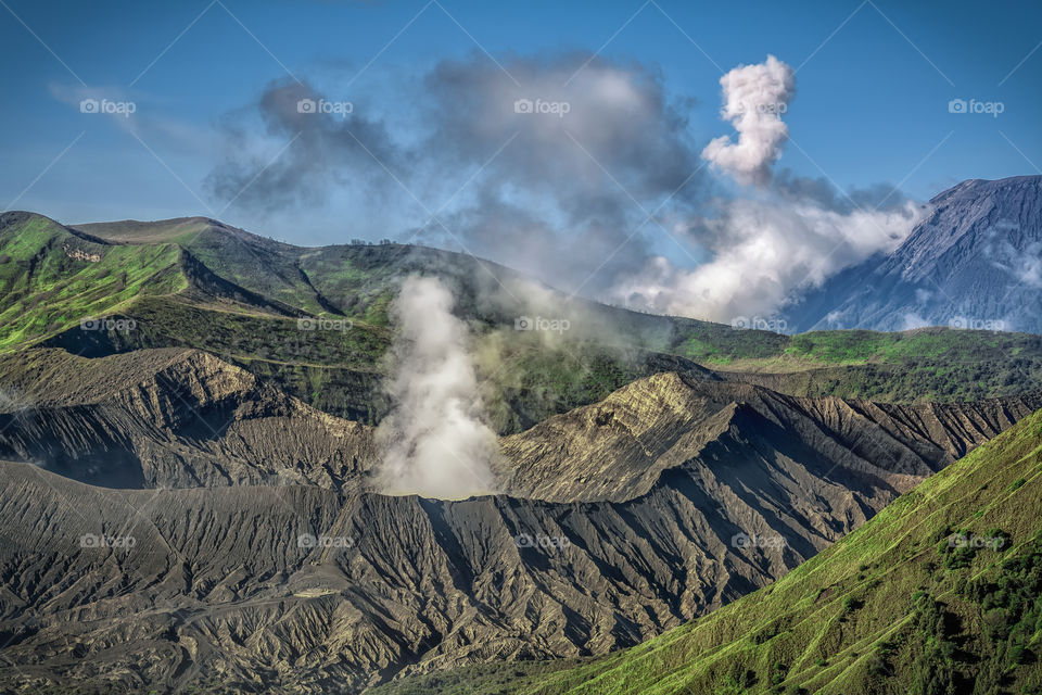 bromo eruption