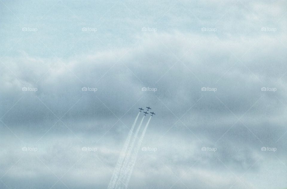 Picture of aeroplanes in formation