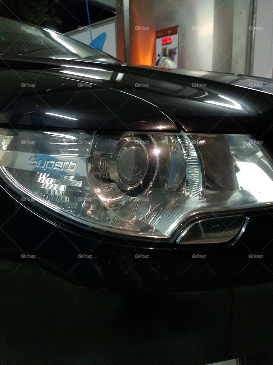 skoda superb front xenon headlamp