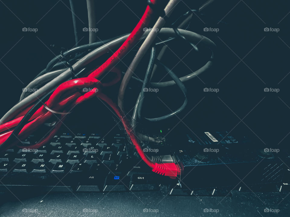 Computer keyboard with wires 