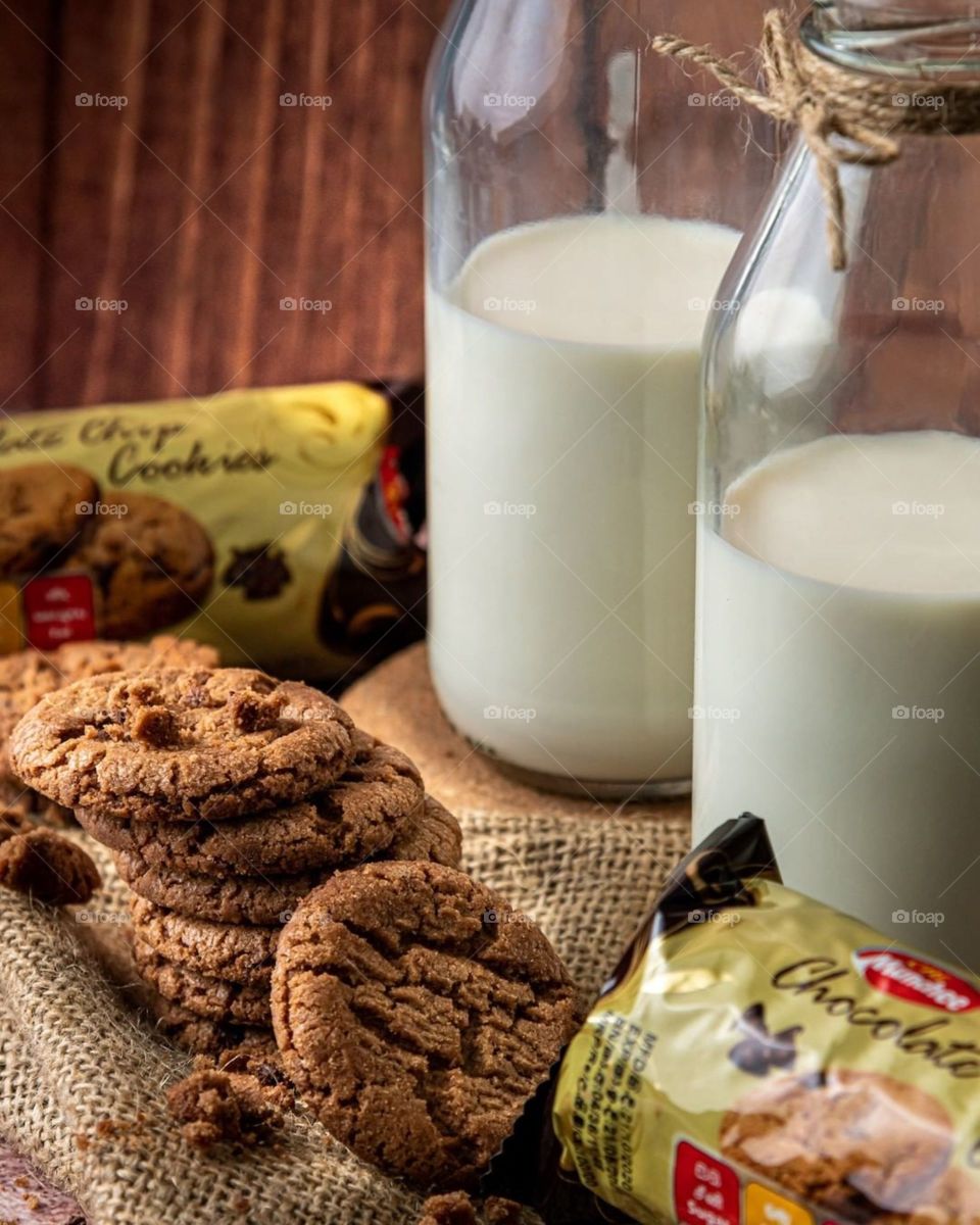 CBL MUNCHEE Chocolate Biscuits enjoy for new