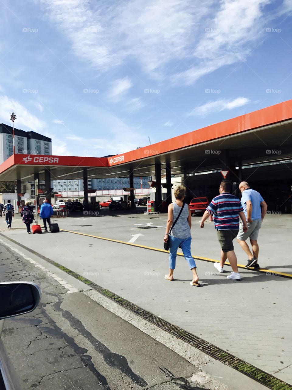 Runway-crossing-petrol station 