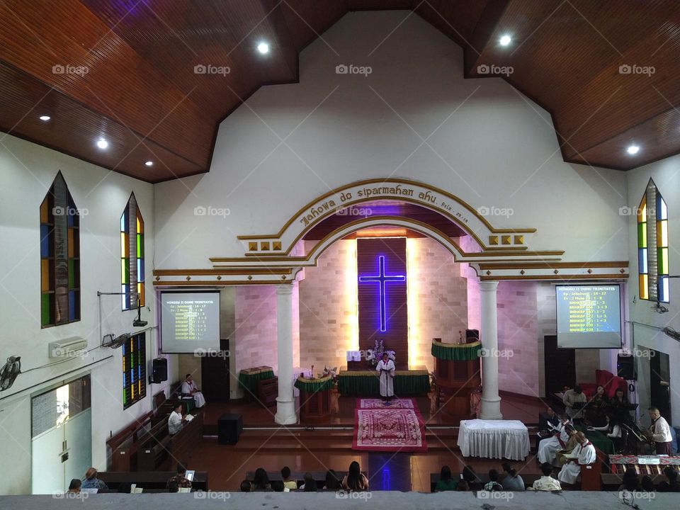 Worship at Batak church