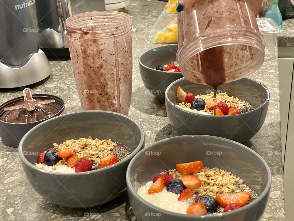 Preparing healthy breakfast 