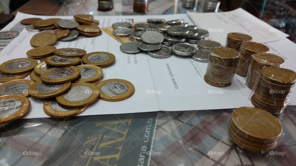 Comércio, crise econômica...