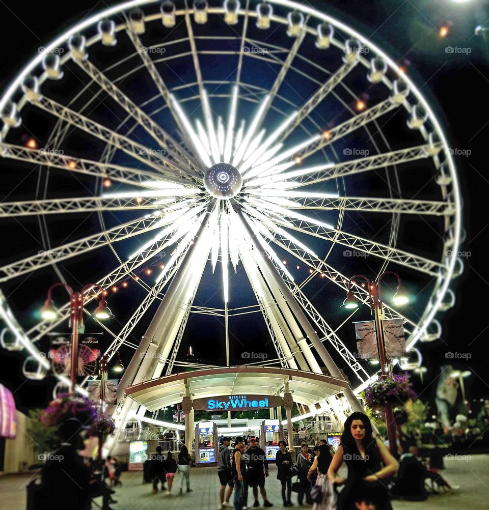 Ferris Wheel/ Sky Wheel