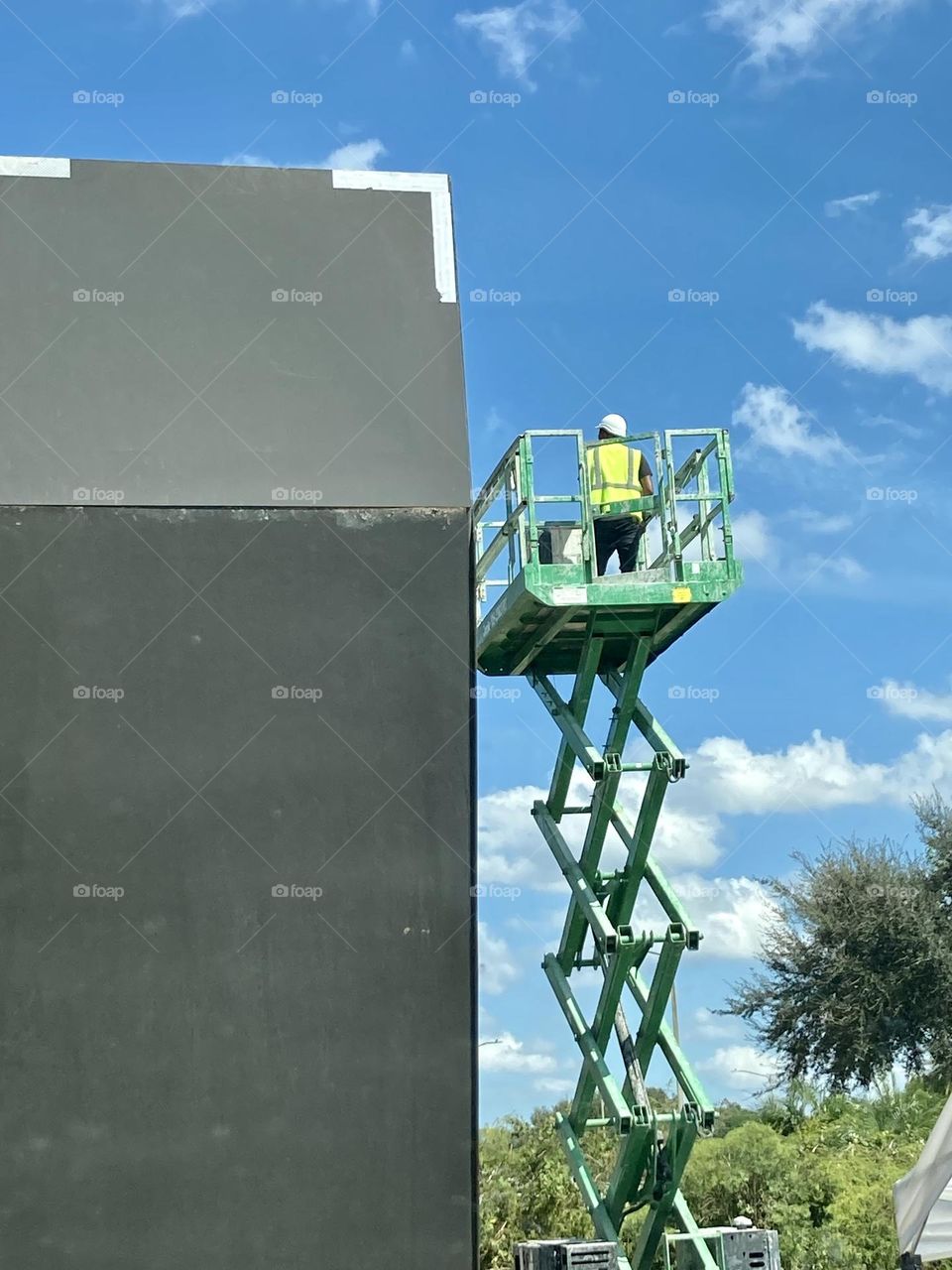 Checking FEMA Hurricane ian debris removal