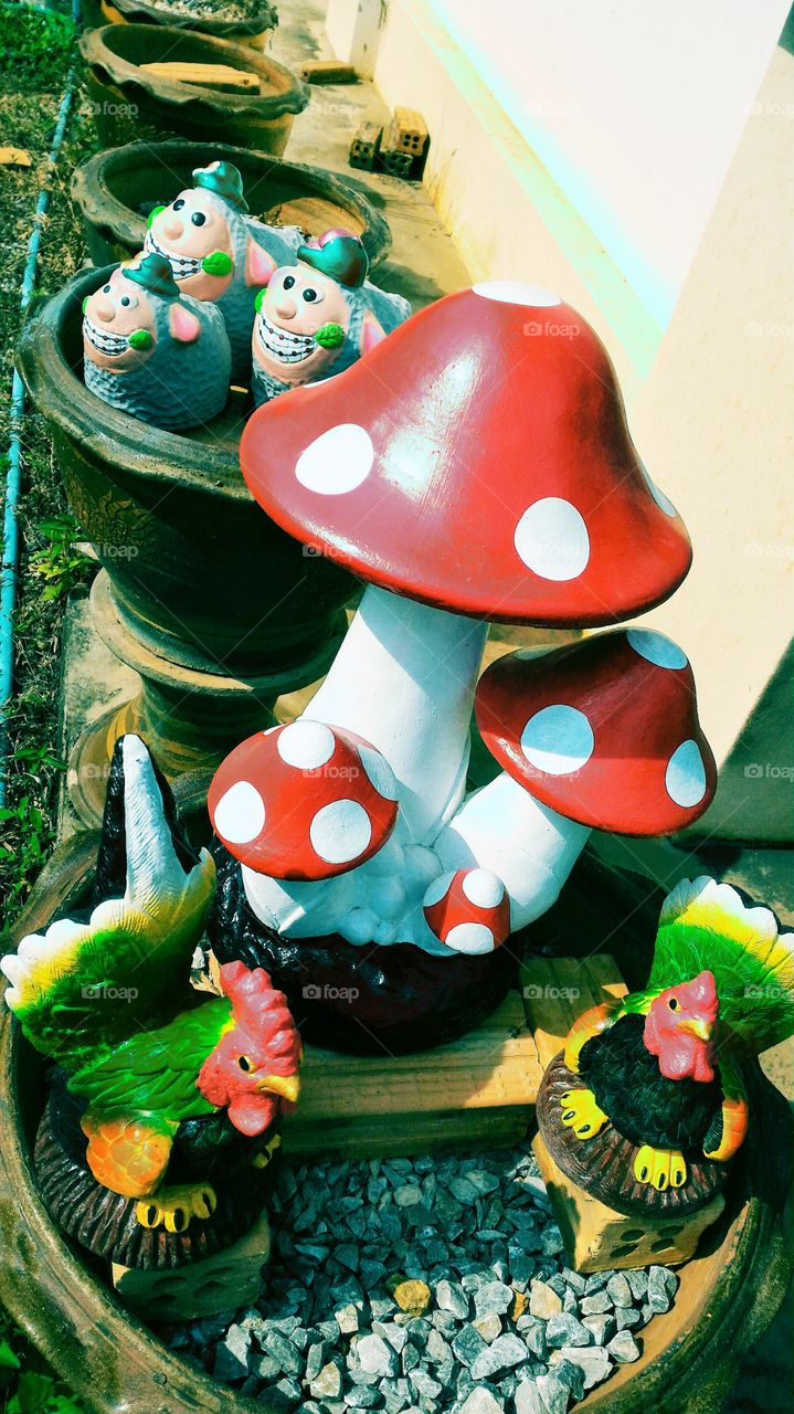 sculpture "mushroom"