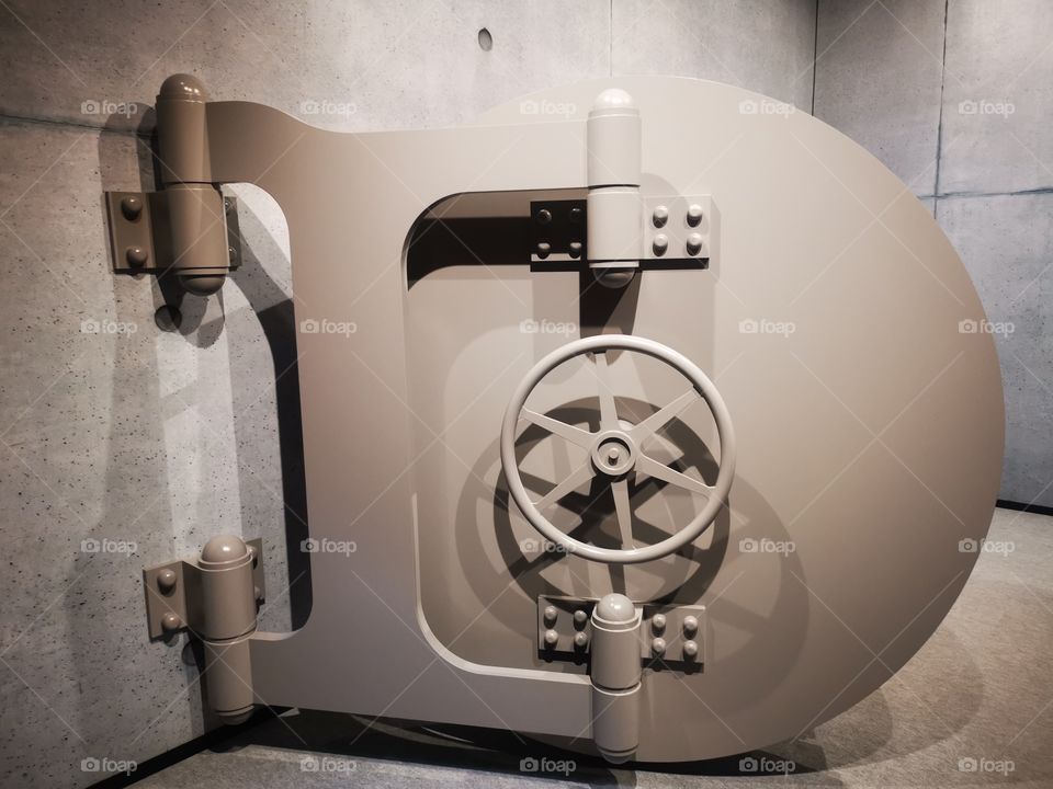 German event gamecom money