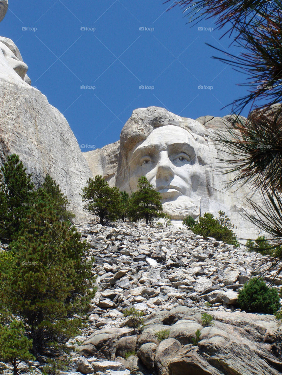 park sculpture monument south by refocusphoto