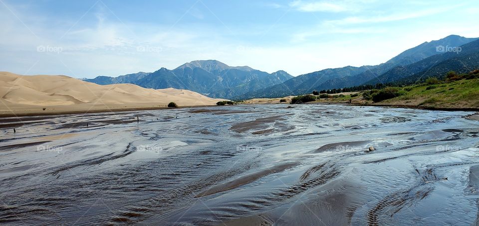 Streams in the desert