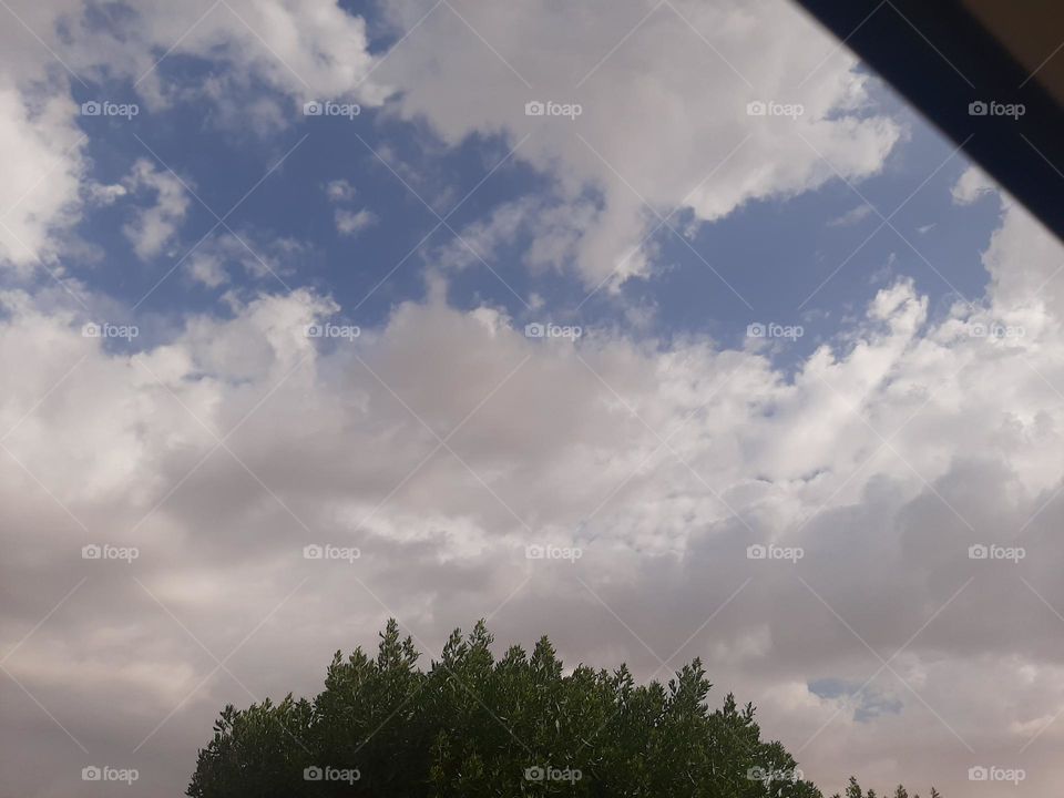 Please help me, I am very poor, I need your support and God is in need