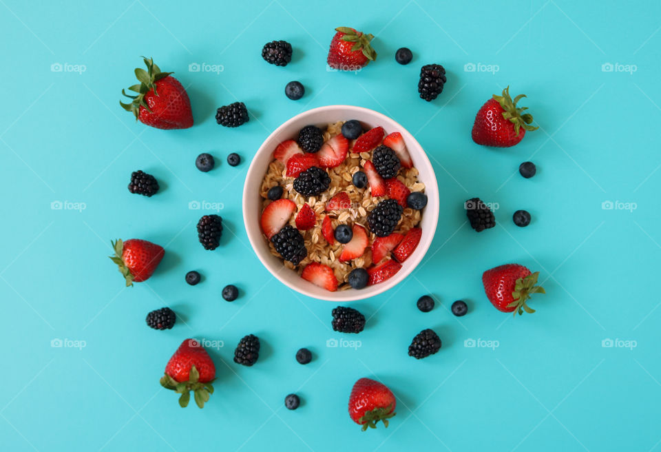 Oatmeal and Fruits