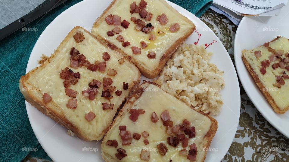 Tried our little benchtop oven for our lunchie!