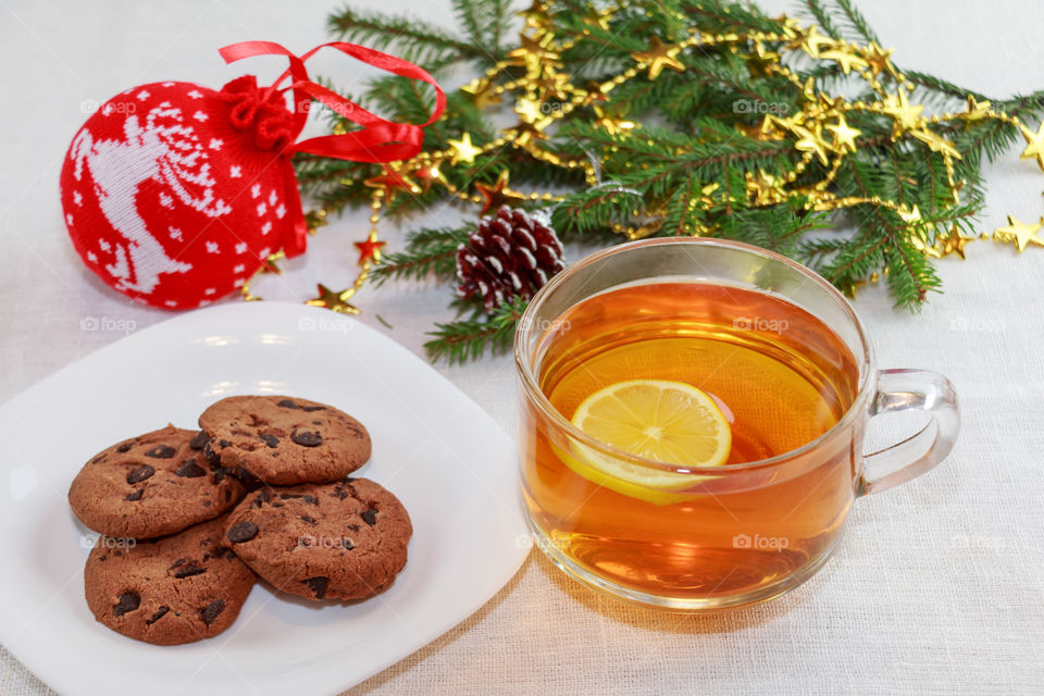 lemon tea and biscuits