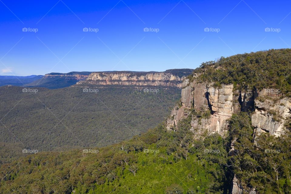 Henry cliff mountain 