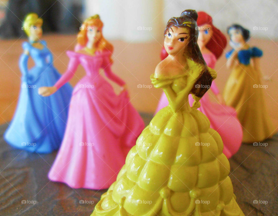 Disney princesses figurines