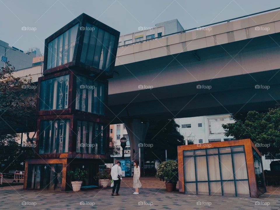 Giant rectangular installation on the harbour promenade.