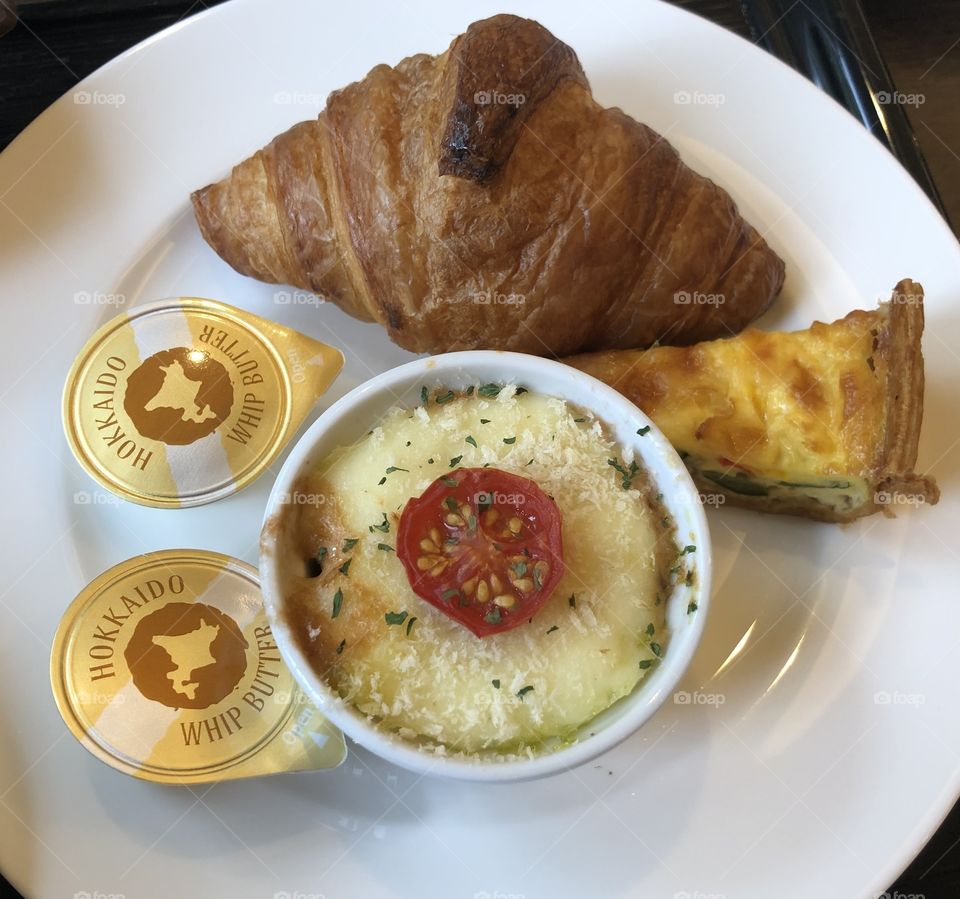 Croissant and Hokkaido butter