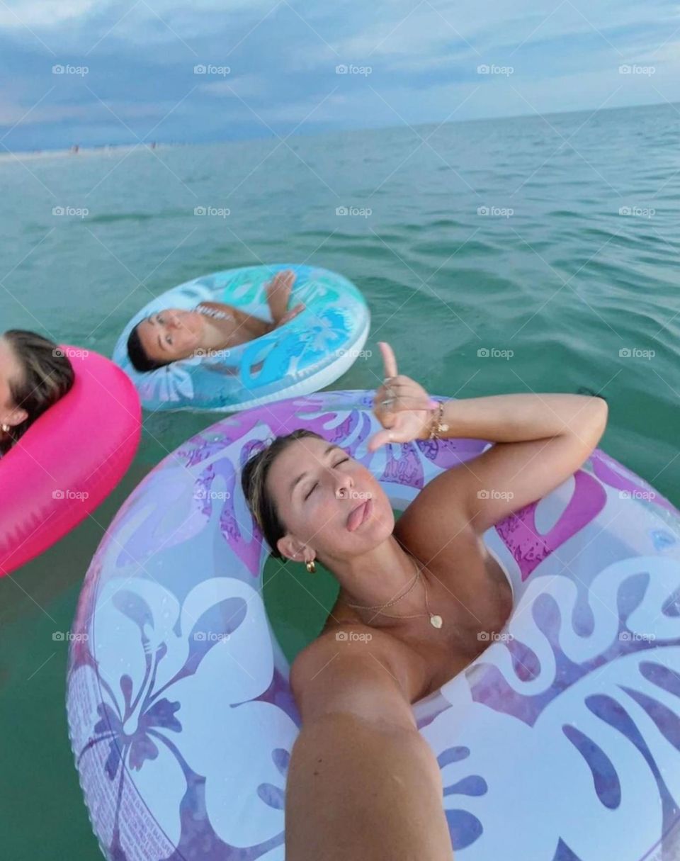 float w ur friends this summer