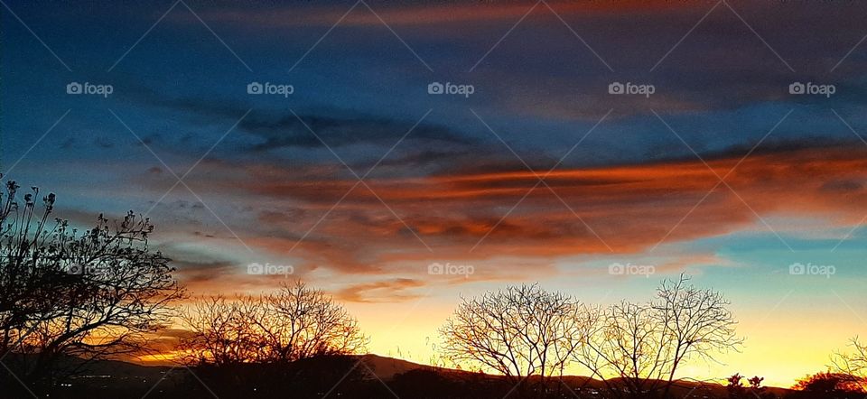 Sunset,sunlight,sunshine,shining,reflection,landscape,summer,colorful,spring,nature,sun,sky,countryside,rural,tree,Mountain dawn,sunrise