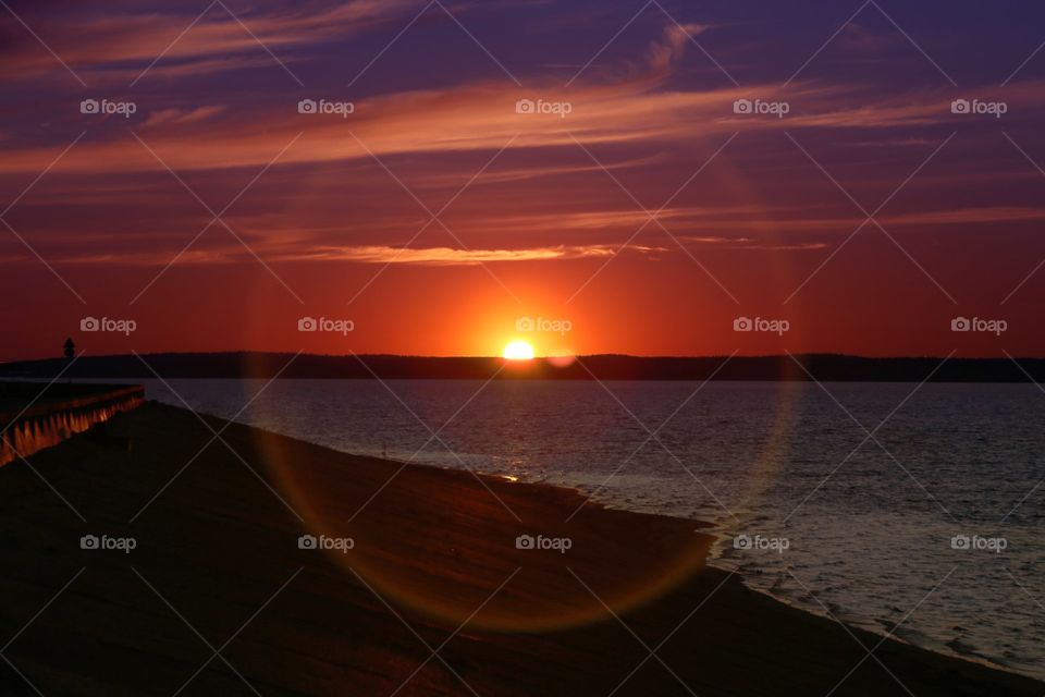 закат у моря