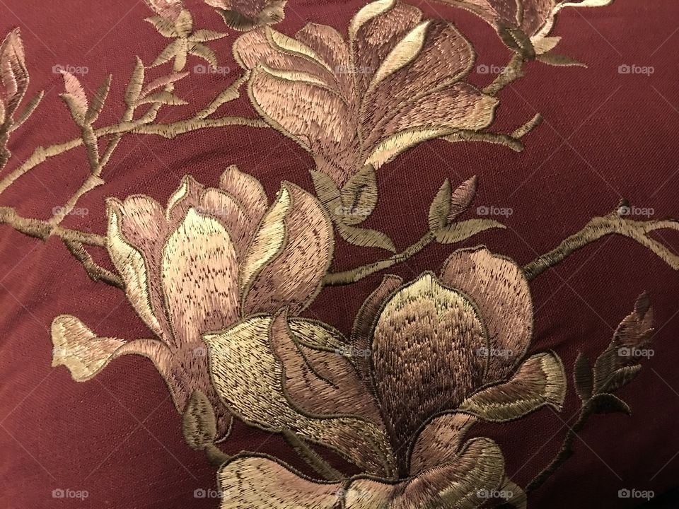 Embroidered design of flowers 