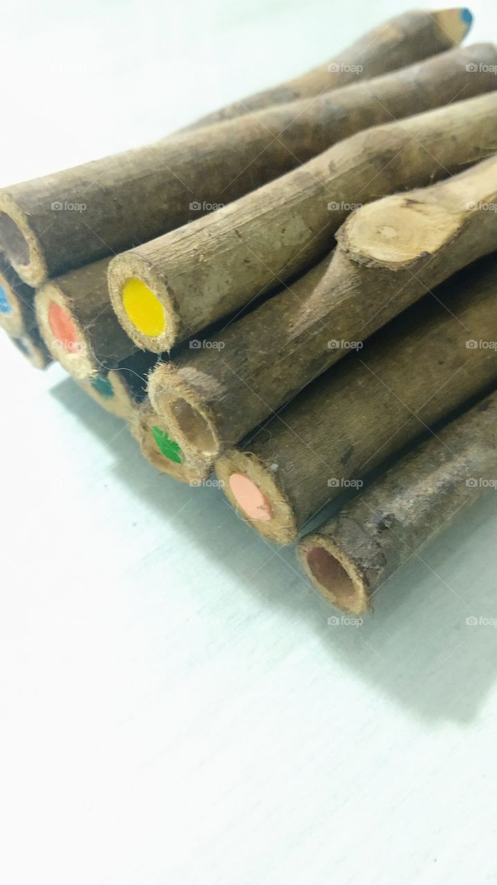 Lápis de madeira Rústica.