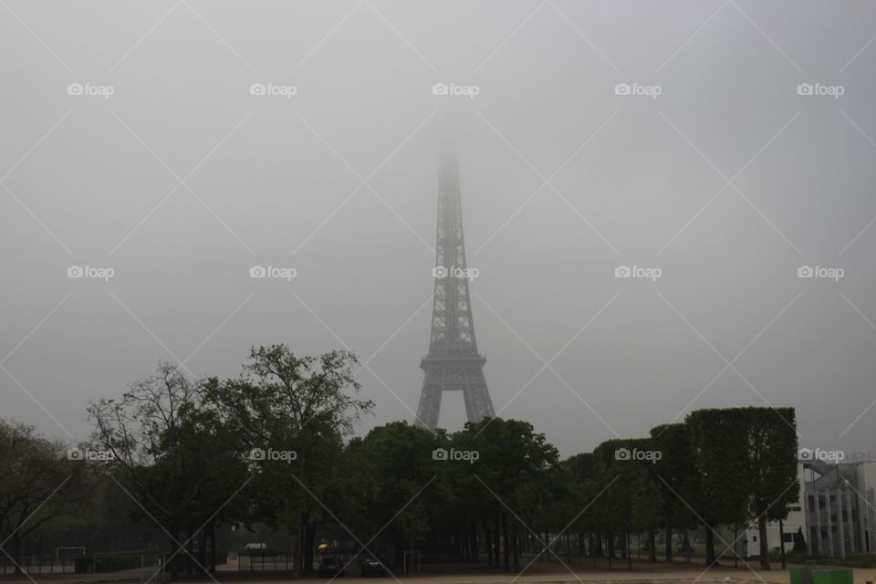 Eiffel Tower in the fog
Paris, France