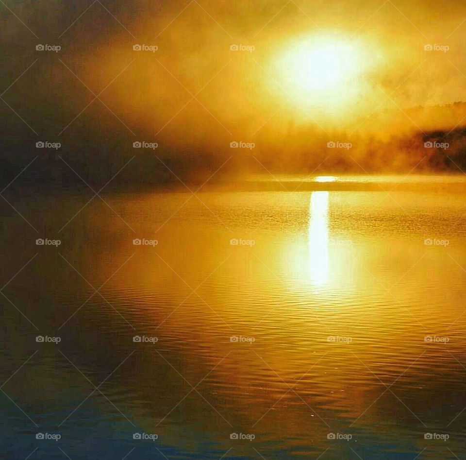 Sunrise at One Island Lake