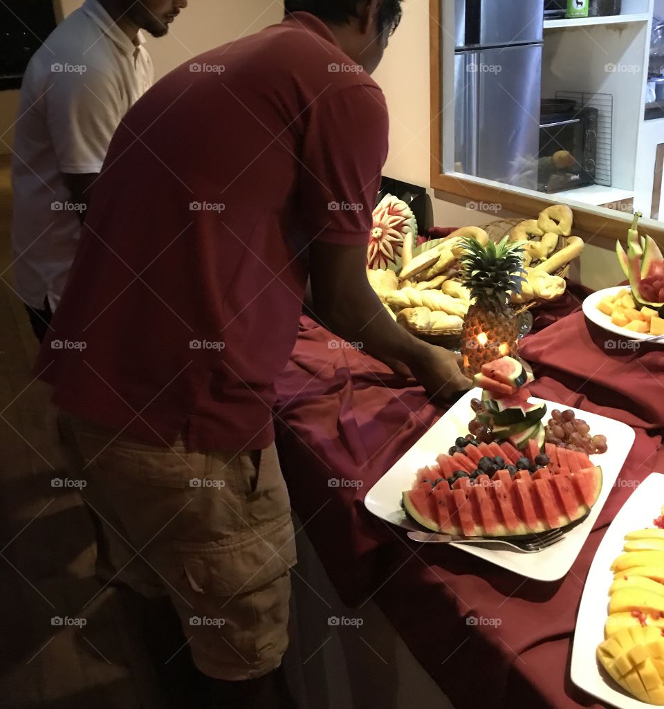 Setting up a table for a party