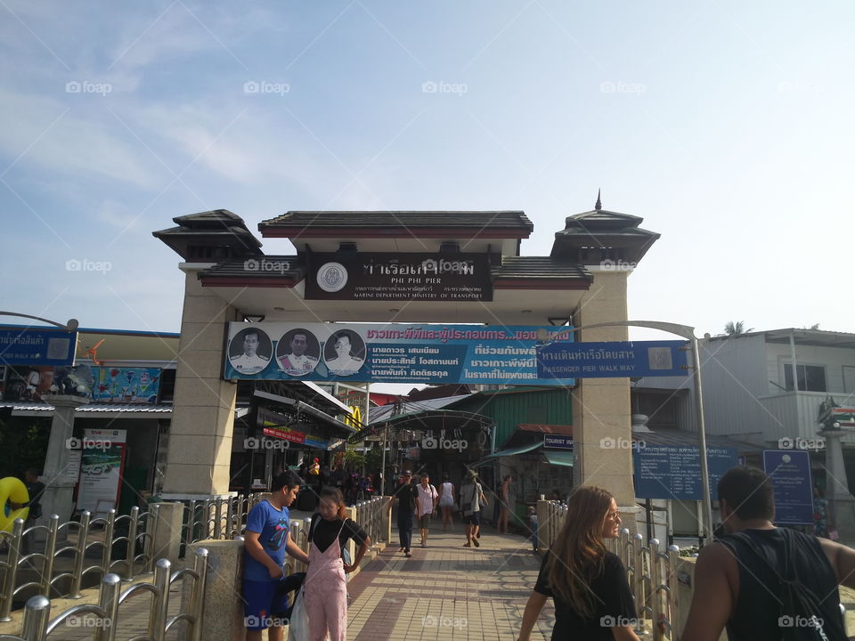 phi phi Pier