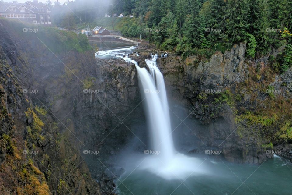 Snoqualmie Falls in Washington state, USA