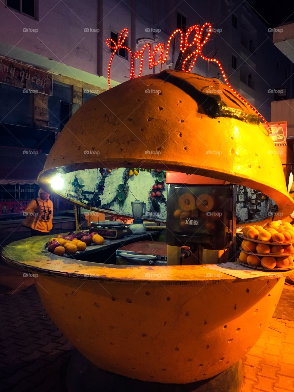 Not only fruits are delicious in Egypt, the fruit stand looks edible as well.